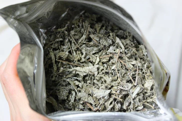 Te d'herbes Te de Gynostemma Extracte de te de vinya Te de vinya xinesa Te de la xocolata de la parra durant l'embaràs